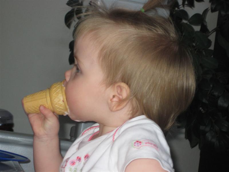 Alex&Jess_50sDiner-15.JPG - I LOVE Ice Cream!...