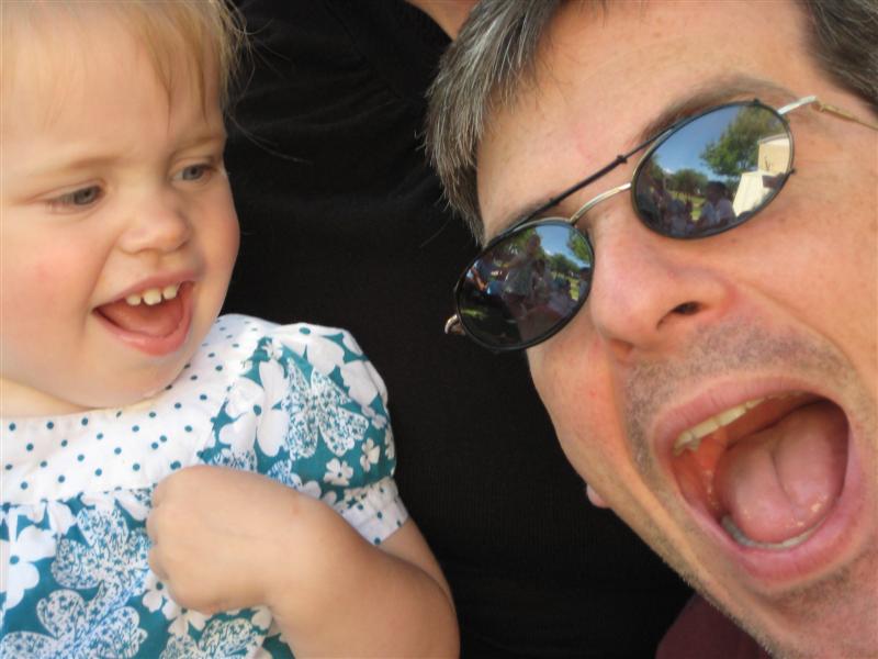 Jess_SchoolFarewell-5.JPG - Daddy's crazy!...  (But you knew that already!?)